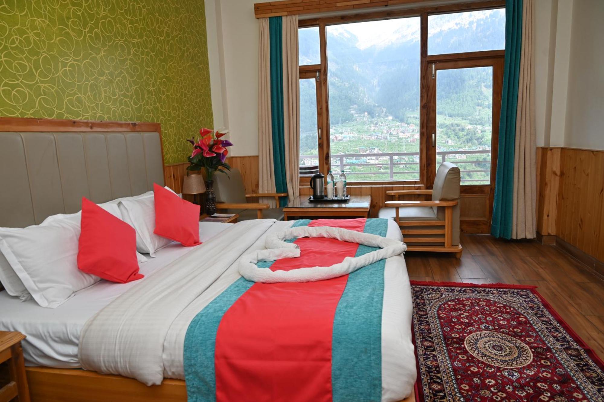 Hotel Seven Hills Manali Exterior photo