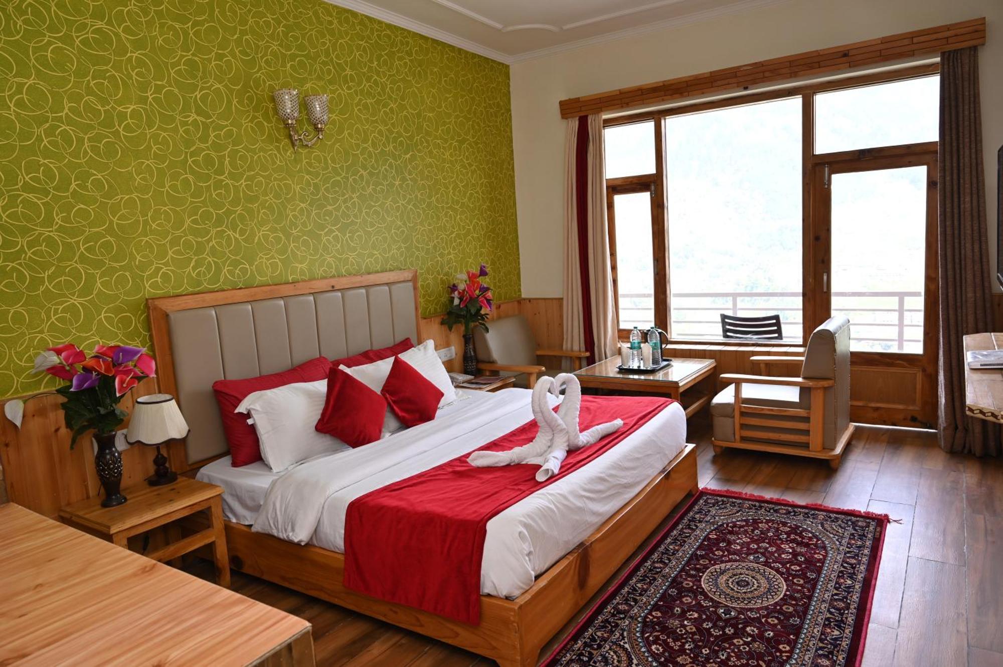 Hotel Seven Hills Manali Exterior photo
