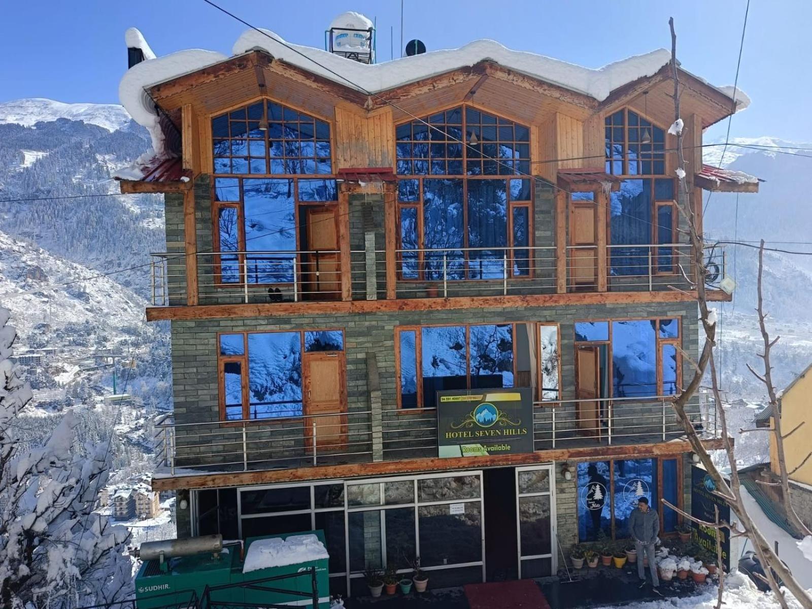 Hotel Seven Hills Manali Exterior photo