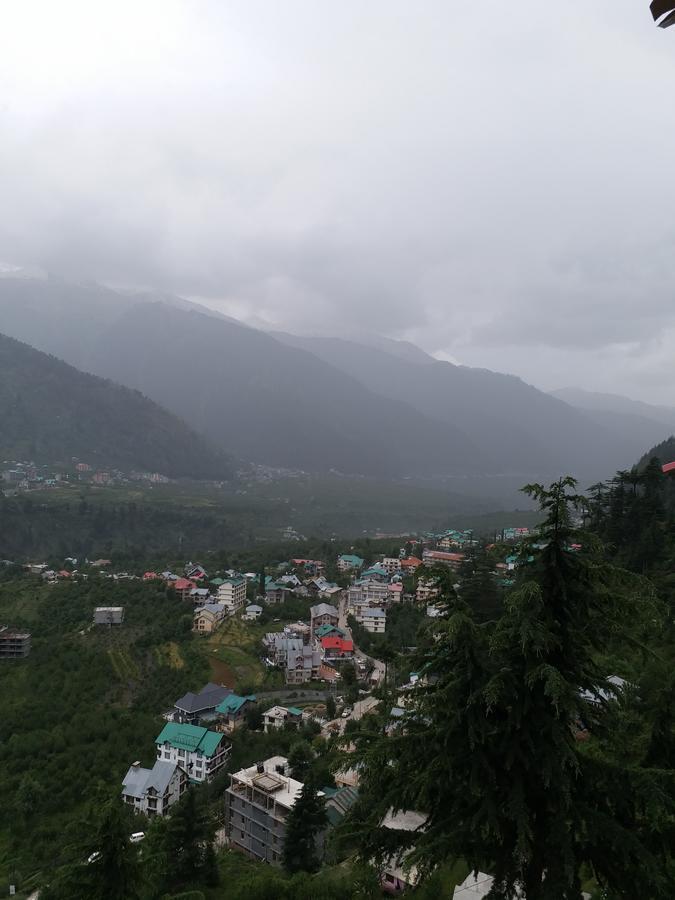 Hotel Seven Hills Manali Exterior photo
