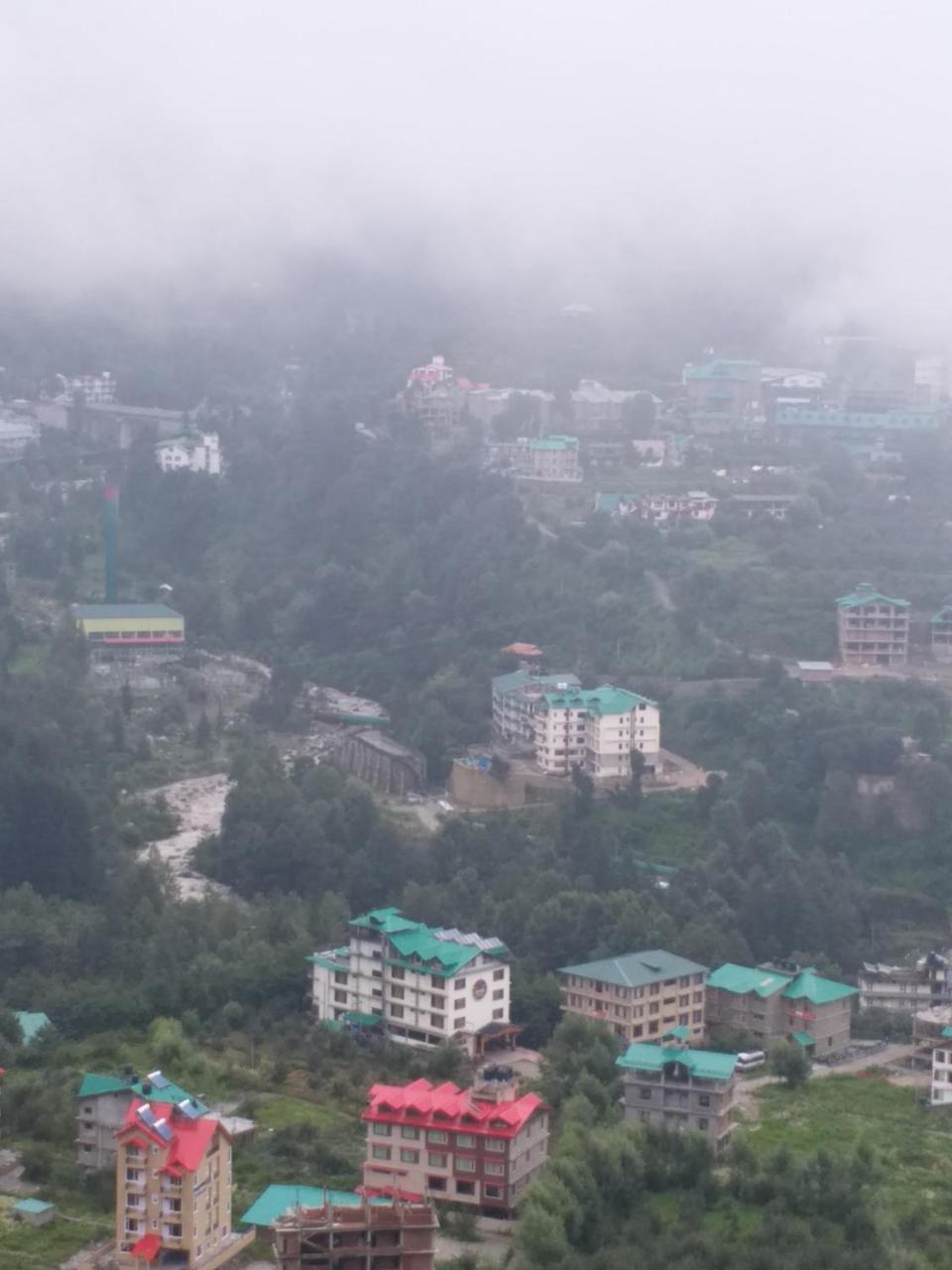 Hotel Seven Hills Manali Exterior photo