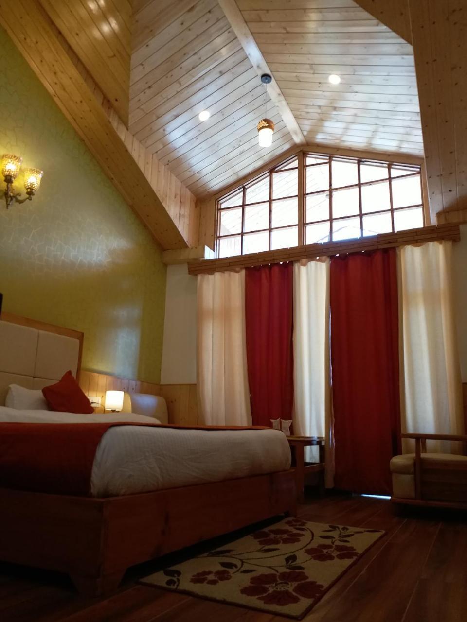 Hotel Seven Hills Manali Exterior photo