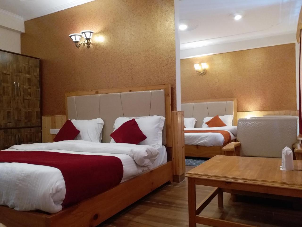 Hotel Seven Hills Manali Exterior photo